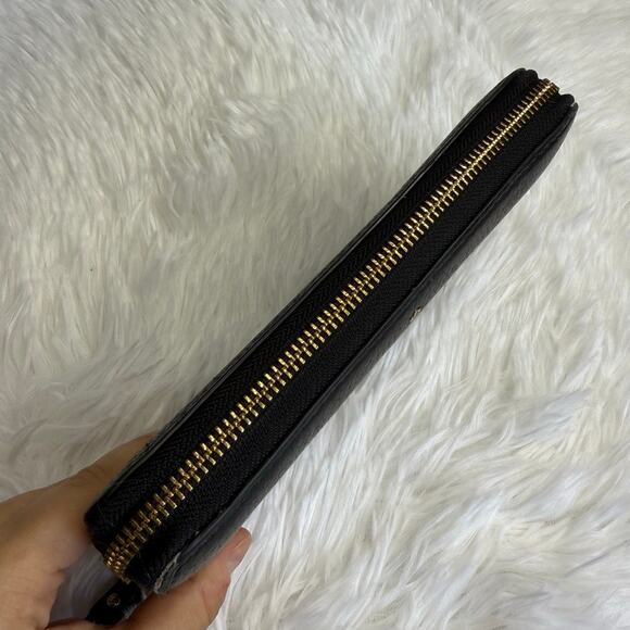 Kate Spade New York Black Zip Around Wallet - Picture 4 of 11